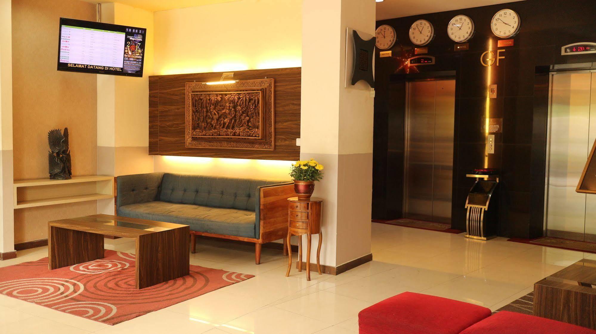Gunawangsa Manyar 3*