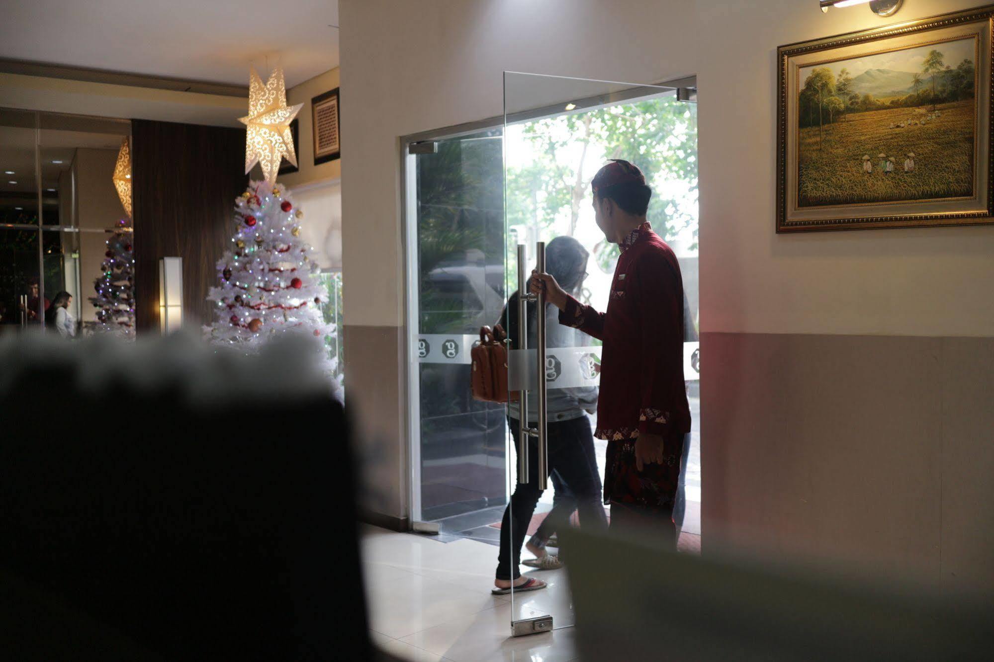 Gunawangsa Manyar 3* Surabaya